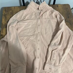 Casual Button-Up Shirt in Light Pink